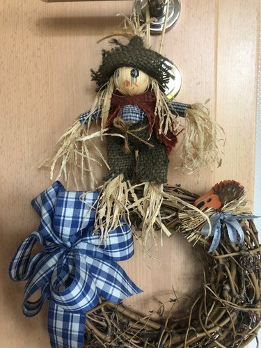 Türkranz mit tonfiguren - türkranz,